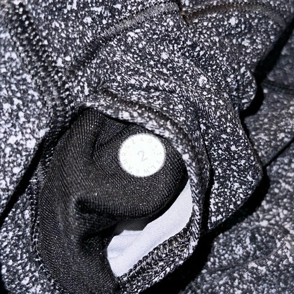 Lululemon Align Crop 21" High Rise Leggings / Luminesce Splatter Ice Gray Black - Picture 10 of 10